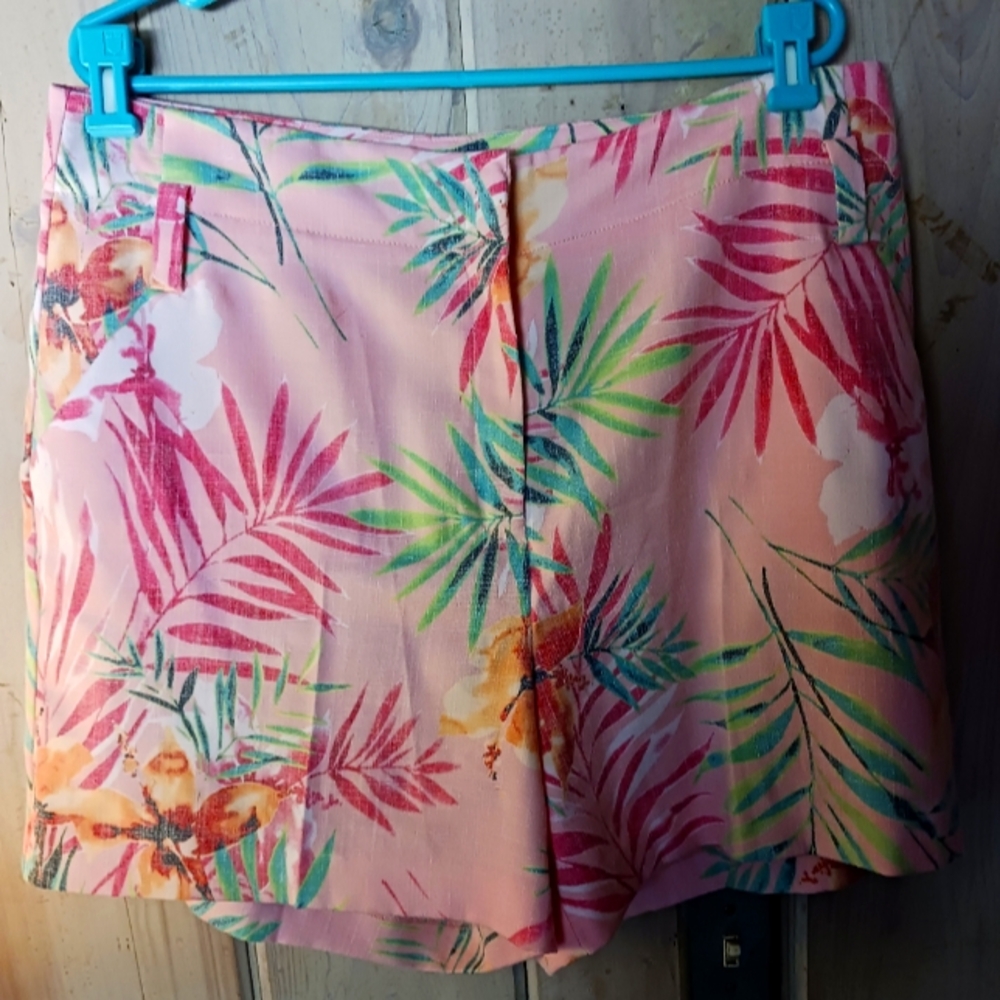 Tropical Print Pink Shorts 7th Avenue Design Studio New York & Co. Size 16
